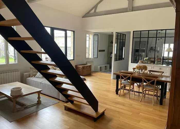 Charmante Echoppe En Pierre Proche Gare 度假居