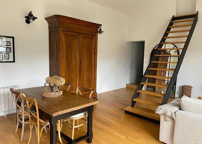 度假居 Charmante Echoppe En Pierre Proche Gare 利布尔讷